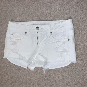 White Jean Shorts American Eagle